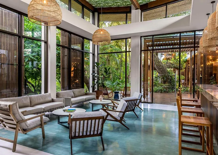 Botanika Osa Peninsula, Curio Collection By Hilton