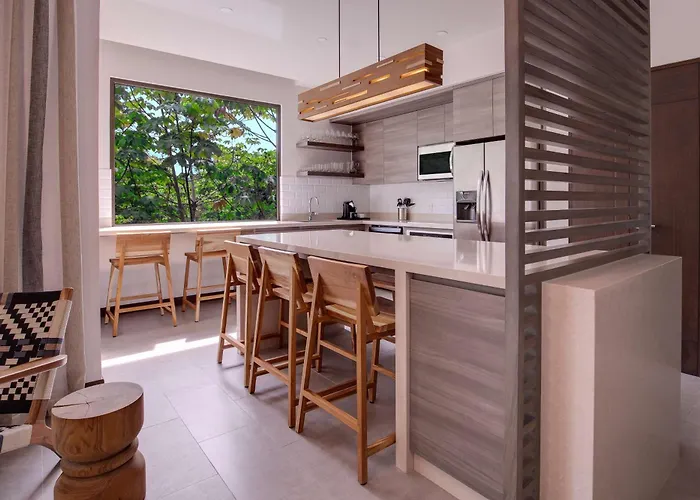 Botanika Osa Peninsula, Curio Collection By Hilton